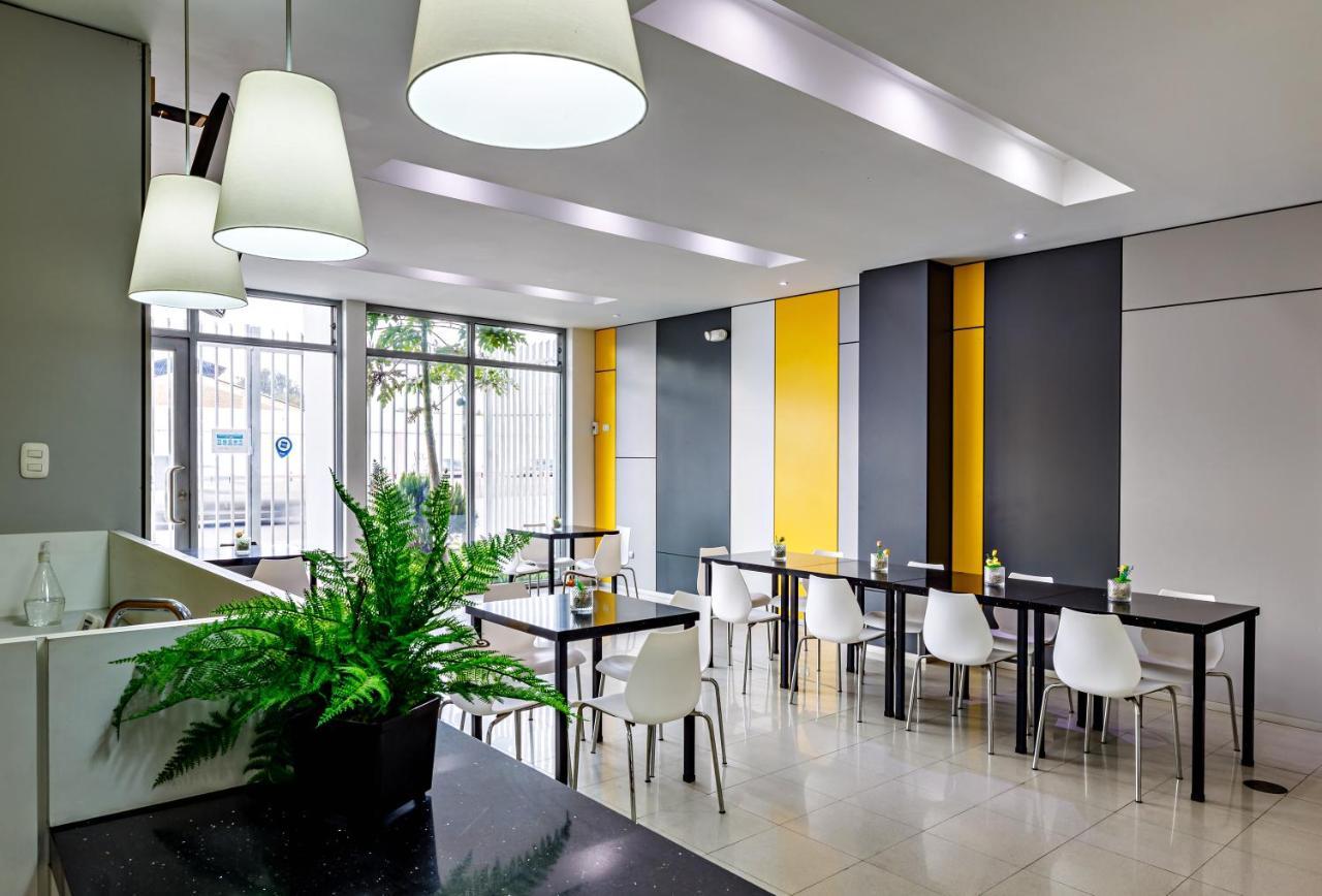 Hotel Medano Trujillo Bagian luar foto