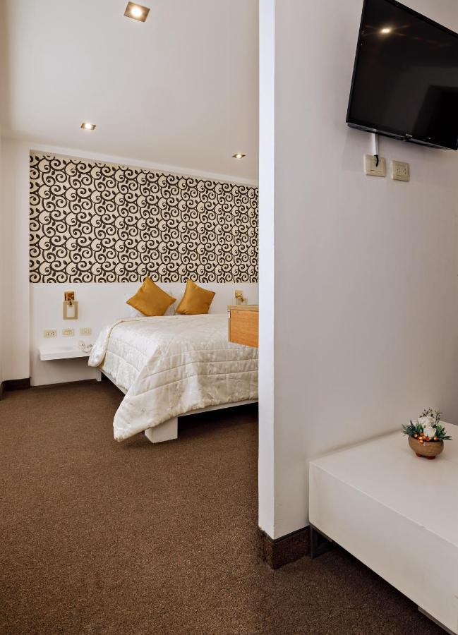 Hotel Medano Trujillo Bagian luar foto